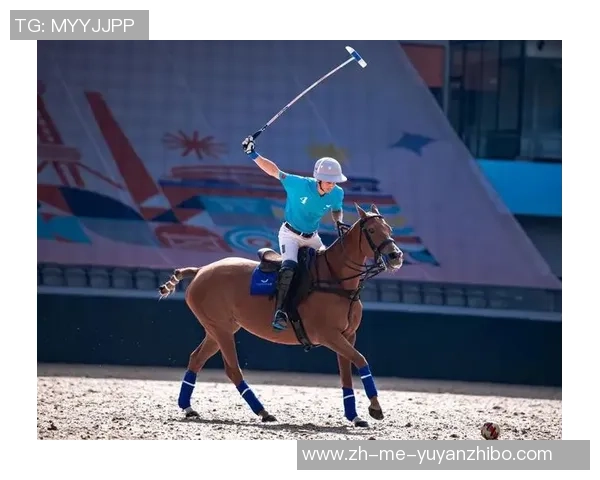 马术足球秀精彩纷呈骑士与球员的完美结合展现运动魅力与团队精神